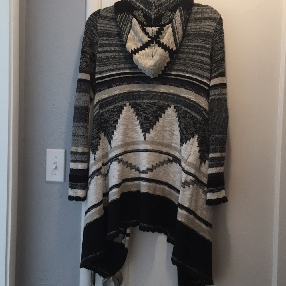 Duster Sweater - Picture 2 of 2